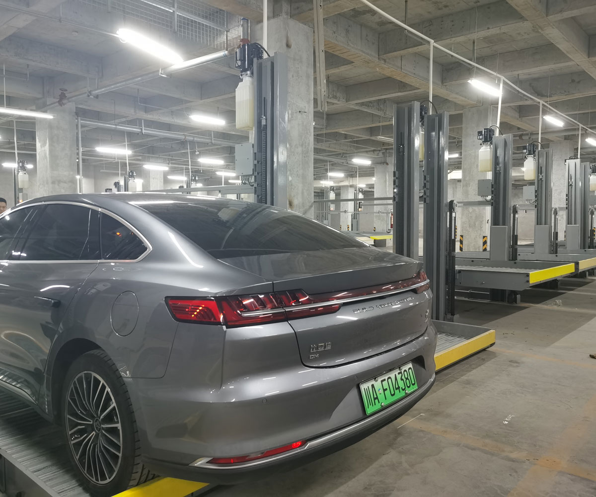 雙柱簡易升降機械立體停車設備回購.jpg